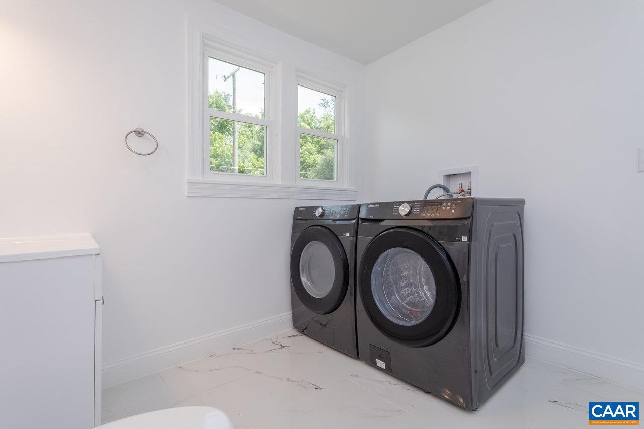 30 BEAR ST, CHURCHVILLE, Virginia 24421, 2 Bedrooms Bedrooms, ,2 BathroomsBathrooms,Residential,For sale,30 BEAR ST,665573 MLS # 665573