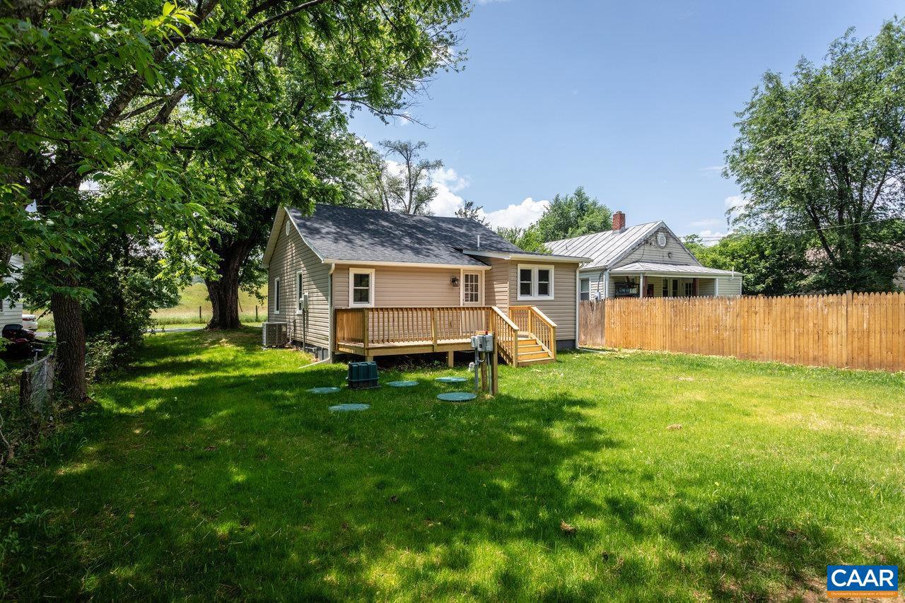 30 BEAR ST, CHURCHVILLE, Virginia 24421, 2 Bedrooms Bedrooms, ,2 BathroomsBathrooms,Residential,For sale,30 BEAR ST,665573 MLS # 665573