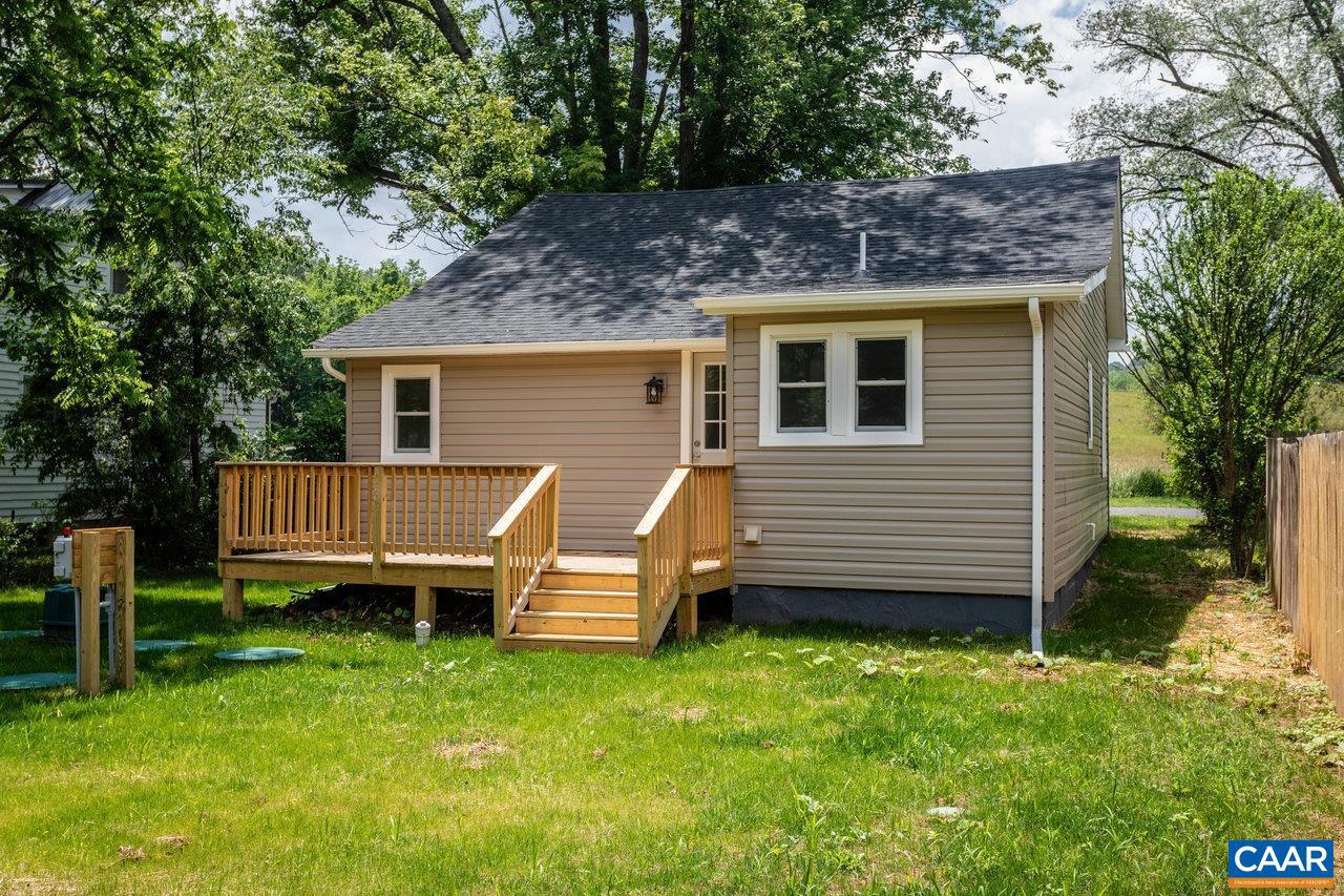 30 BEAR ST, CHURCHVILLE, Virginia 24421, 2 Bedrooms Bedrooms, ,2 BathroomsBathrooms,Residential,For sale,30 BEAR ST,665573 MLS # 665573