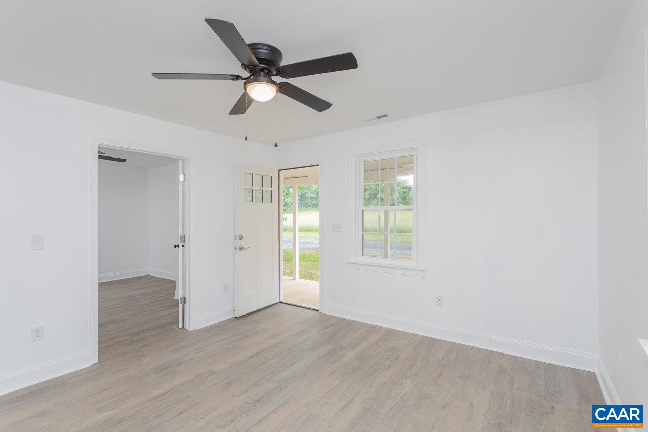 30 BEAR ST, CHURCHVILLE, Virginia 24421, 2 Bedrooms Bedrooms, ,2 BathroomsBathrooms,Residential,For sale,30 BEAR ST,665573 MLS # 665573