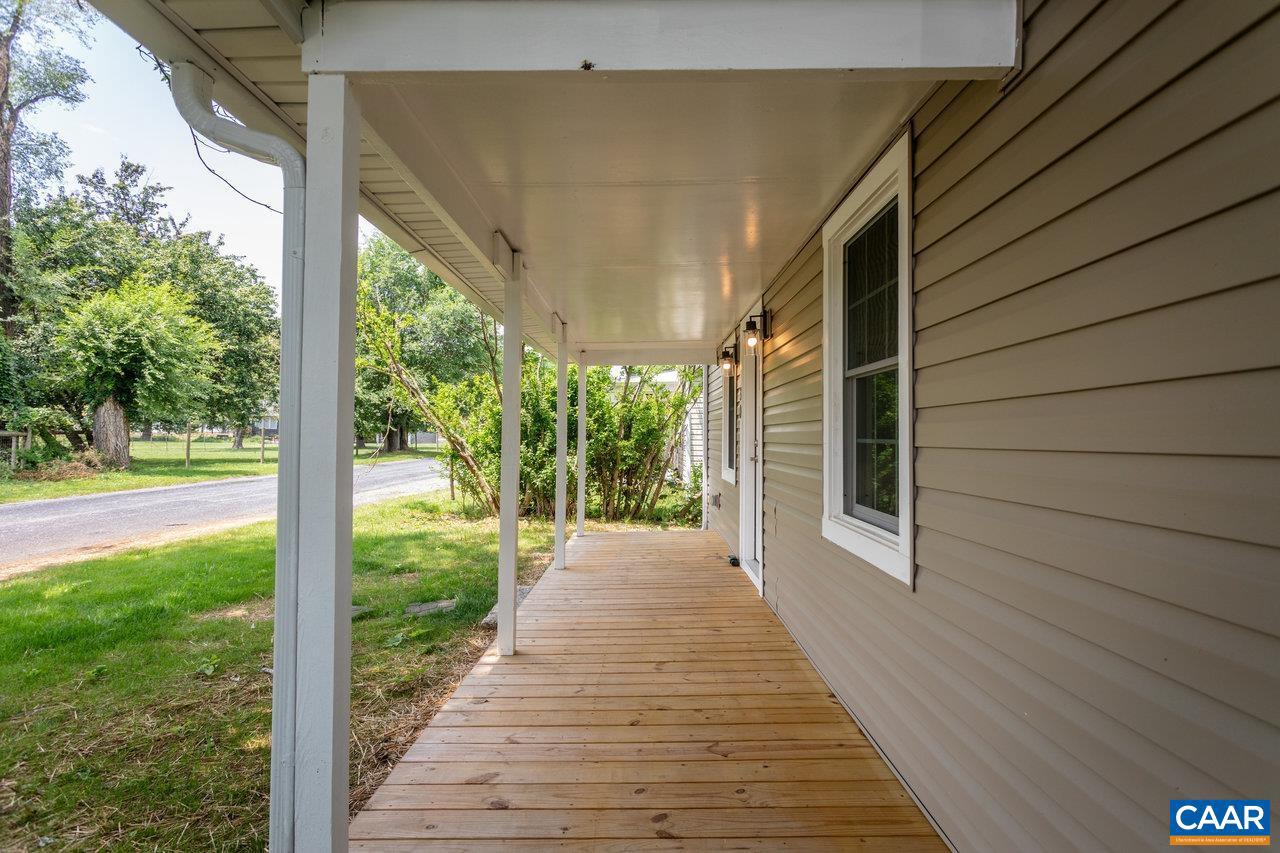30 BEAR ST, CHURCHVILLE, Virginia 24421, 2 Bedrooms Bedrooms, ,2 BathroomsBathrooms,Residential,For sale,30 BEAR ST,665573 MLS # 665573