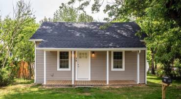 30 BEAR ST, CHURCHVILLE, Virginia 24421, 2 Bedrooms Bedrooms, ,1 BathroomBathrooms,Residential,For sale,30 BEAR ST,665573 MLS # 665573