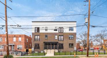 852 XENIA ST SE #2, WASHINGTON, District Of Columbia 20032, 4 Bedrooms Bedrooms, ,3 BathroomsBathrooms,Residential,For sale,852 XENIA ST SE #2,DCDC2173392 MLS # DCDC2173392