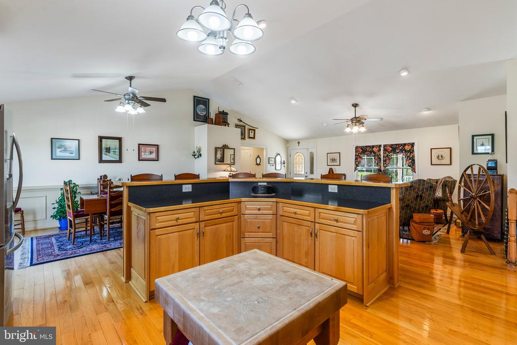 15103 JENKINS HILL LN, CULPEPER, Virginia 22701, 4 Bedrooms Bedrooms, ,3 BathroomsBathrooms,Residential,15103 JENKINS HILL LN,VACU2010358 MLS # VACU2010358
