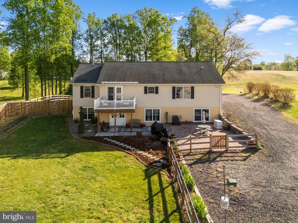 15103 JENKINS HILL LN, CULPEPER, Virginia 22701, 4 Bedrooms Bedrooms, ,3 BathroomsBathrooms,Residential,15103 JENKINS HILL LN,VACU2010358 MLS # VACU2010358