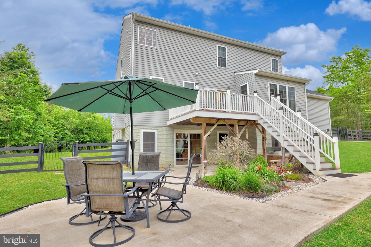 6735 THORNBROOK LN, SPOTSYLVANIA, Virginia 22551, 5 Bedrooms Bedrooms, ,3 BathroomsBathrooms,Residential,For sale,6735 THORNBROOK LN,VASP2032346 MLS # VASP2032346