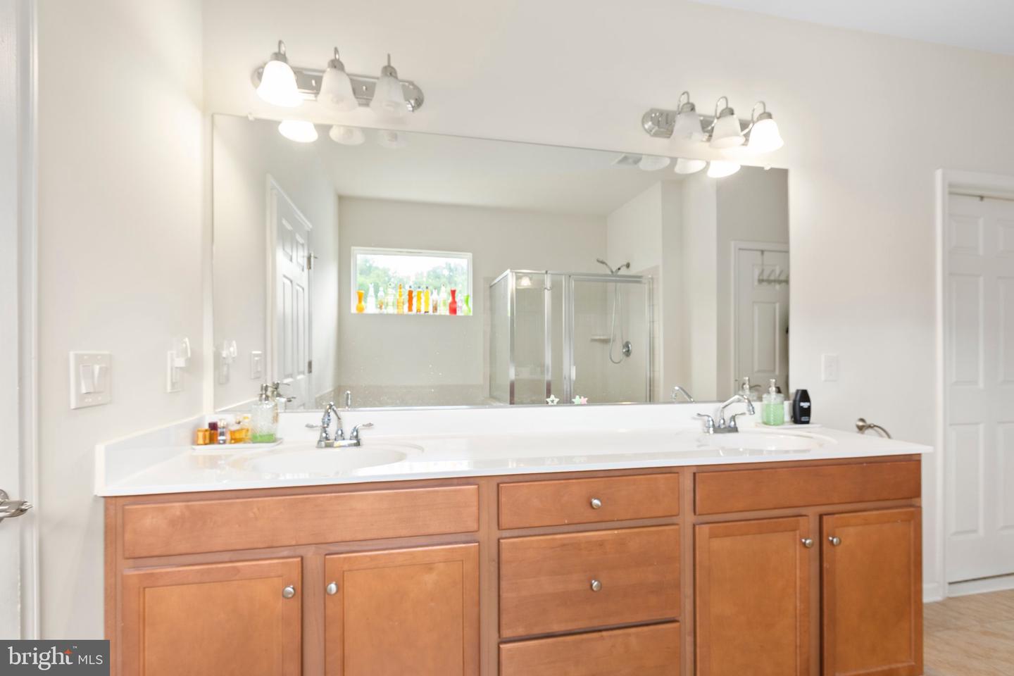 97 BATTERY POINT DR, FREDERICKSBURG, Virginia 22406, 3 Bedrooms Bedrooms, ,3 BathroomsBathrooms,Residential,For sale,97 BATTERY POINT DR,VAST2038614 MLS # VAST2038614