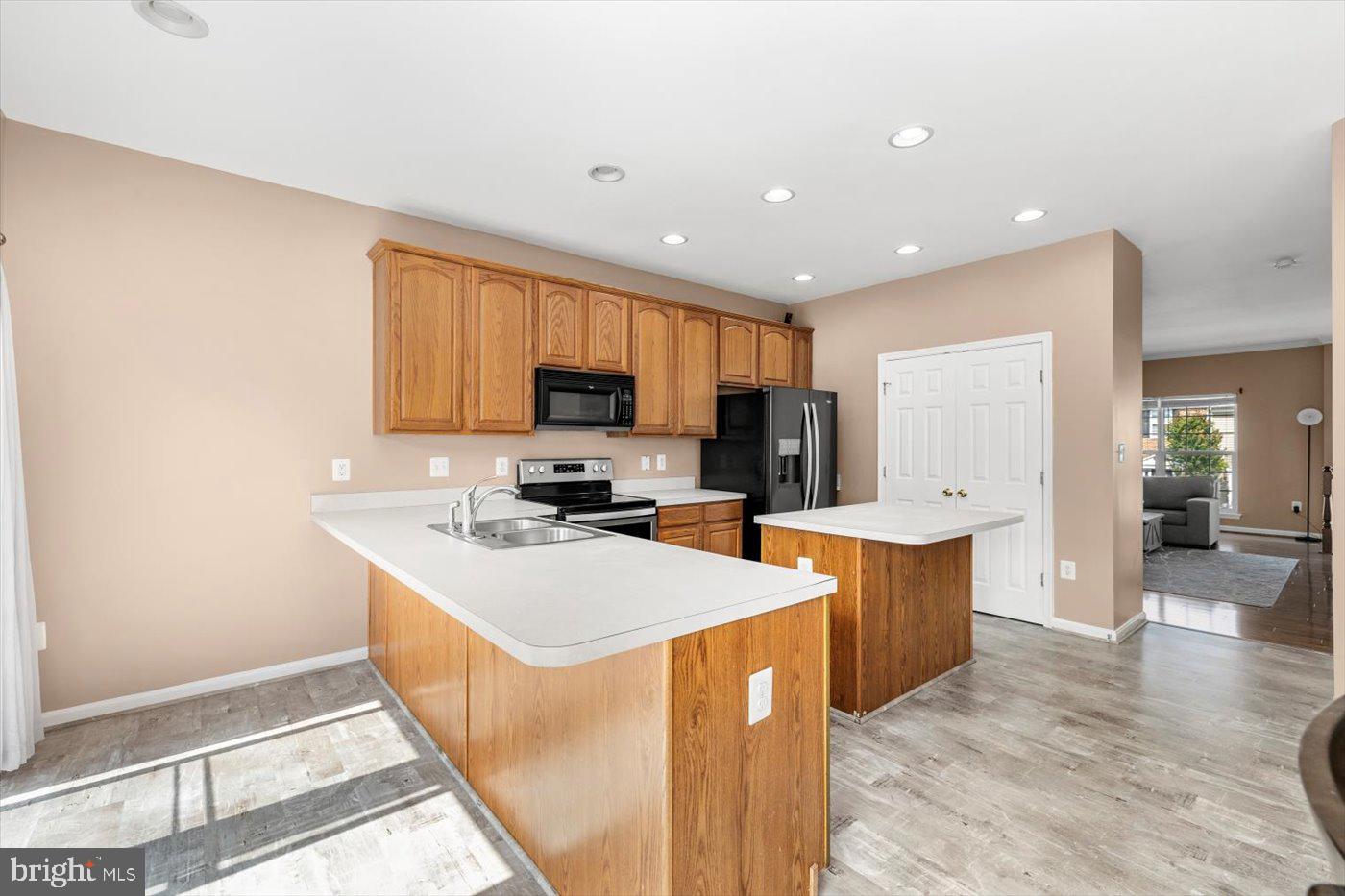 142 ARLA CT, STAFFORD, Virginia 22554, 3 Bedrooms Bedrooms, ,3 BathroomsBathrooms,Residential,For sale,142 ARLA CT,VAST2039034 MLS # VAST2039034