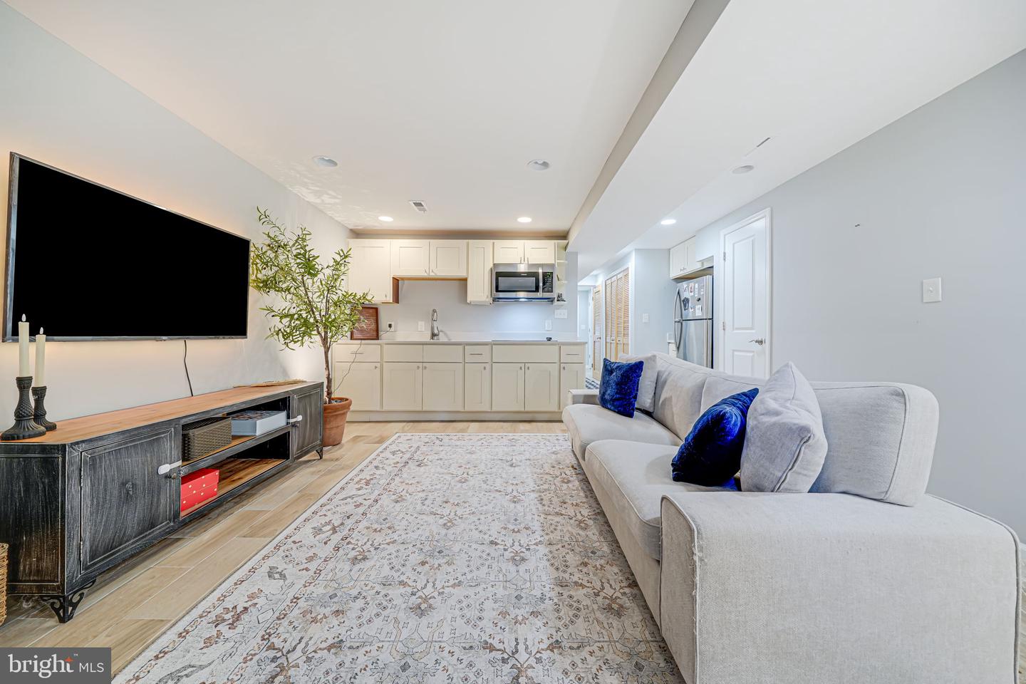 2926 12TH ST NE, WASHINGTON, District Of Columbia 20017, 4 Bedrooms Bedrooms, ,3 BathroomsBathrooms,Residential,For sale,2926 12TH ST NE,DCDC2202346 MLS # DCDC2202346