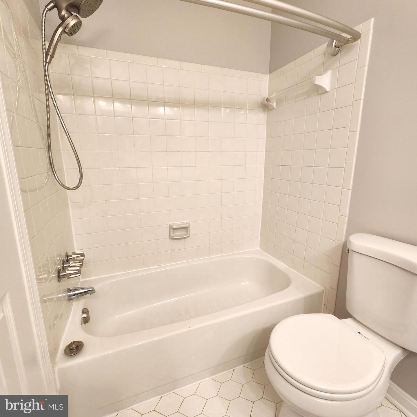 9314 MILLBRANCH PL, FAIRFAX, Virginia 22031, 4 Bedrooms Bedrooms, ,3 BathroomsBathrooms,Residential,For sale,9314 MILLBRANCH PL,VAFX2245274 MLS # VAFX2245274