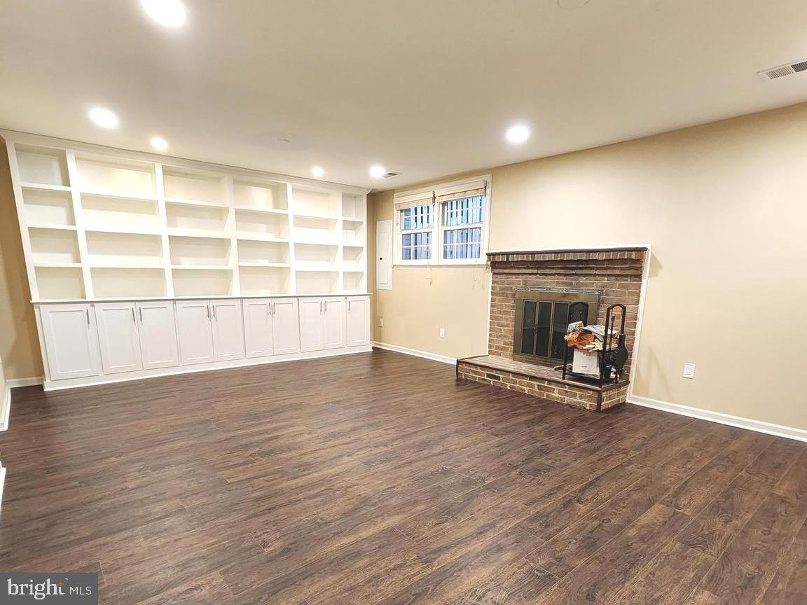 9314 MILLBRANCH PL, FAIRFAX, Virginia 22031, 4 Bedrooms Bedrooms, ,3 BathroomsBathrooms,Residential,For sale,9314 MILLBRANCH PL,VAFX2245274 MLS # VAFX2245274