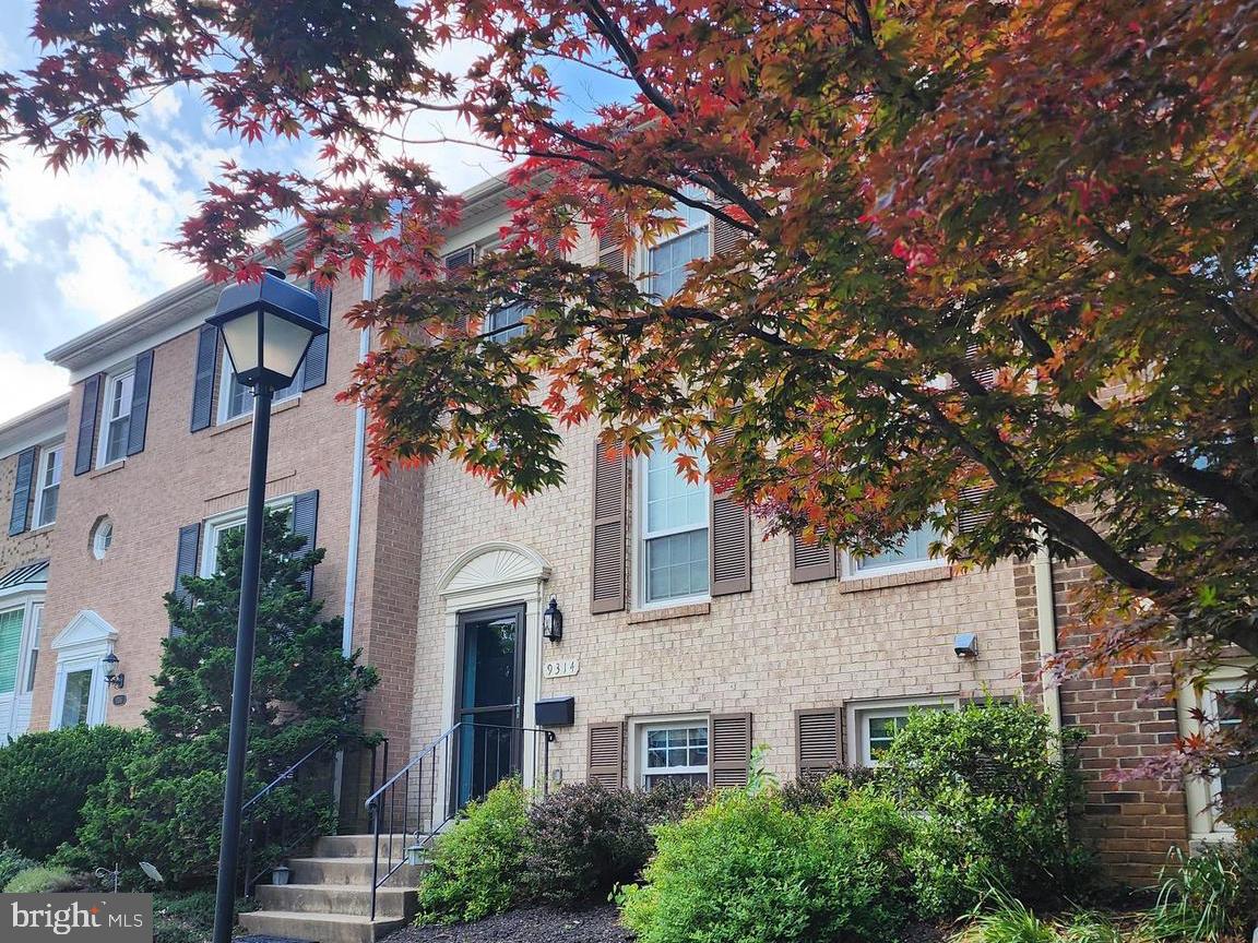 9314 MILLBRANCH PL, FAIRFAX, Virginia 22031, 4 Bedrooms Bedrooms, ,3 BathroomsBathrooms,Residential,For sale,9314 MILLBRANCH PL,VAFX2245274 MLS # VAFX2245274