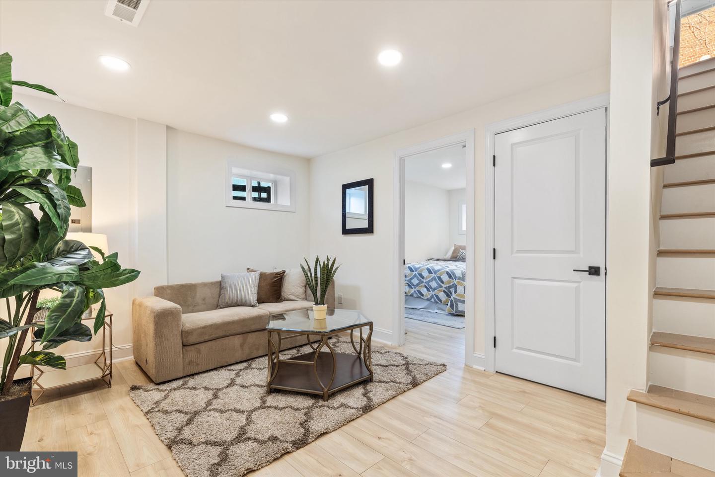2923 SHERMAN AVE NW, WASHINGTON, District Of Columbia 20001, 3 Bedrooms Bedrooms, ,3 BathroomsBathrooms,Residential,For sale,2923 SHERMAN AVE NW,DCDC2204978 MLS # DCDC2204978