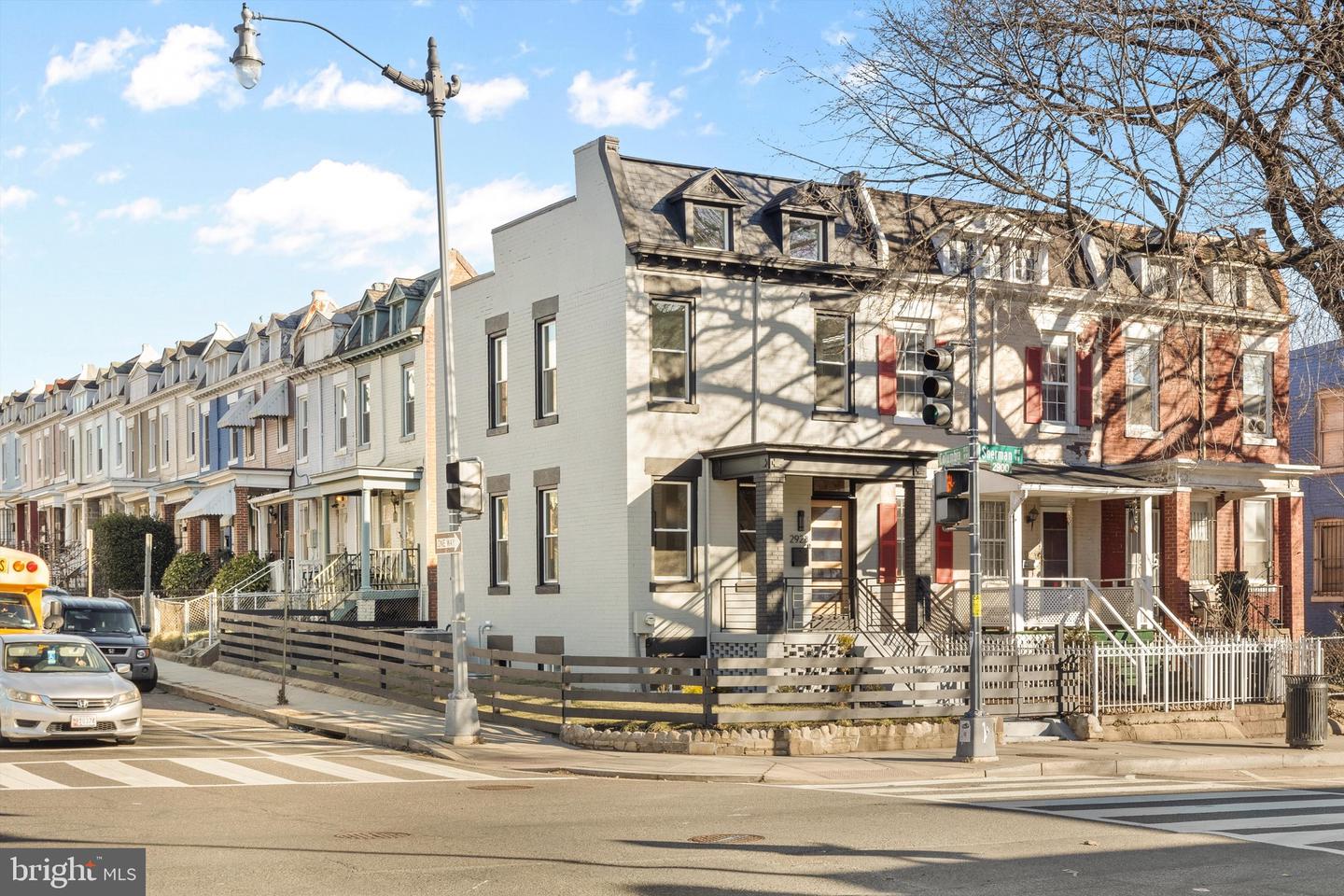 2923 SHERMAN AVE NW, WASHINGTON, District Of Columbia 20001, 3 Bedrooms Bedrooms, ,3 BathroomsBathrooms,Residential,For sale,2923 SHERMAN AVE NW,DCDC2204978 MLS # DCDC2204978