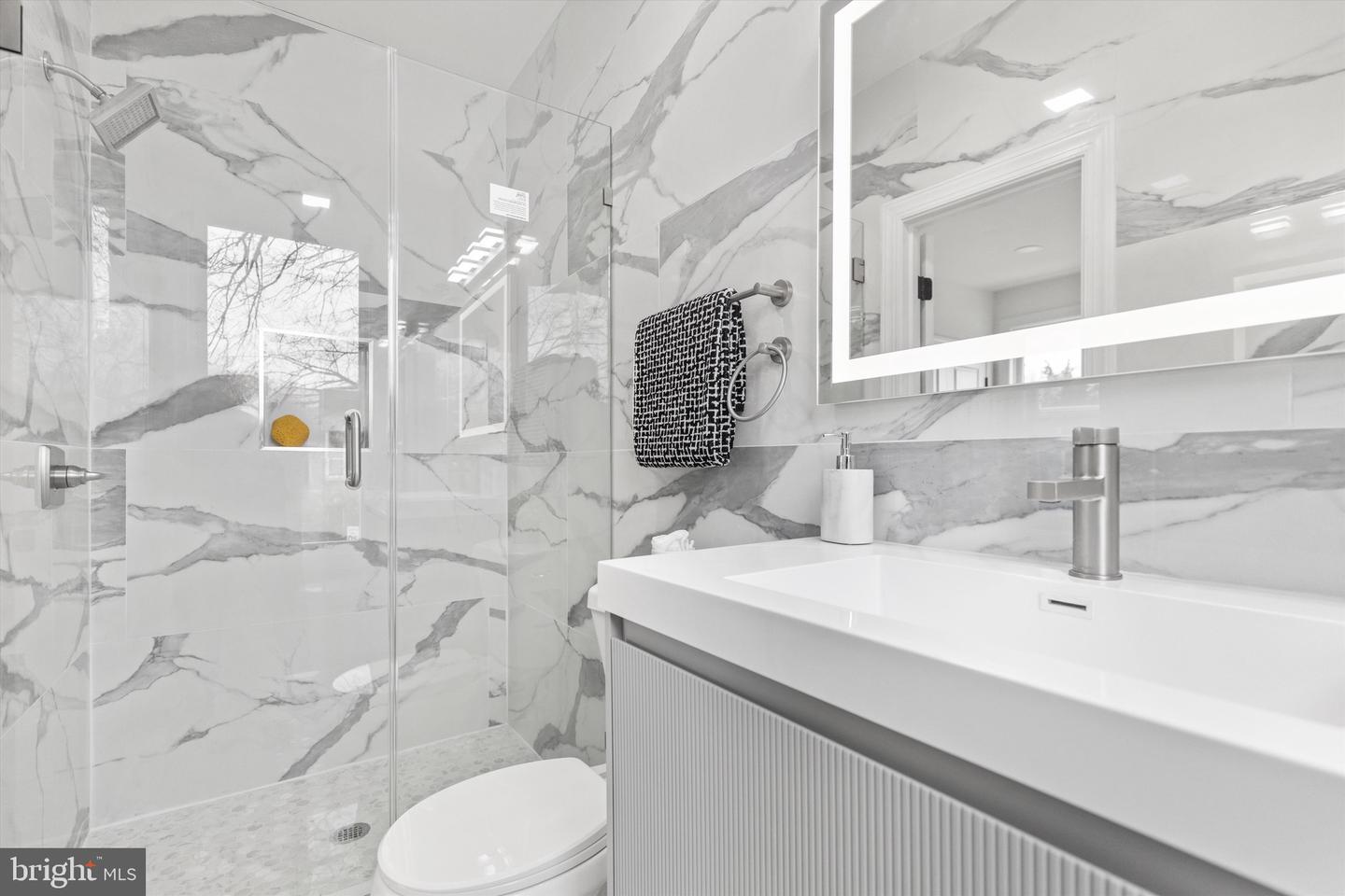 2923 SHERMAN AVE NW, WASHINGTON, District Of Columbia 20001, 3 Bedrooms Bedrooms, ,3 BathroomsBathrooms,Residential,For sale,2923 SHERMAN AVE NW,DCDC2204978 MLS # DCDC2204978