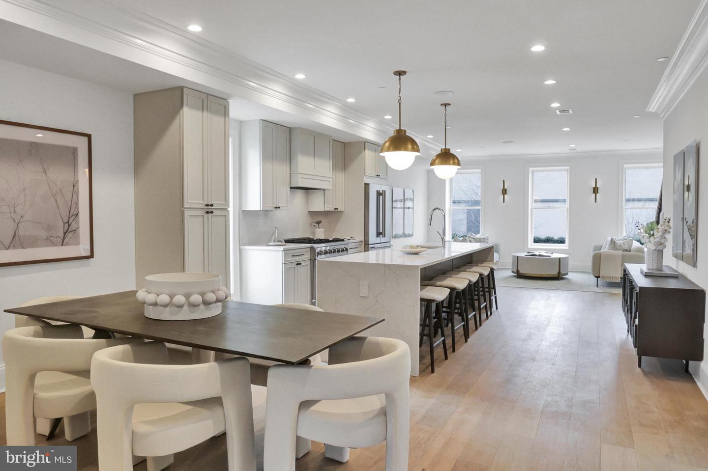 1335 11TH ST NW #PH4, WASHINGTON, District Of Columbia 20001, 3 Bedrooms Bedrooms, ,2 BathroomsBathrooms,Residential,For sale,1335 11TH ST NW #PH4,DCDC2185650 MLS # DCDC2185650