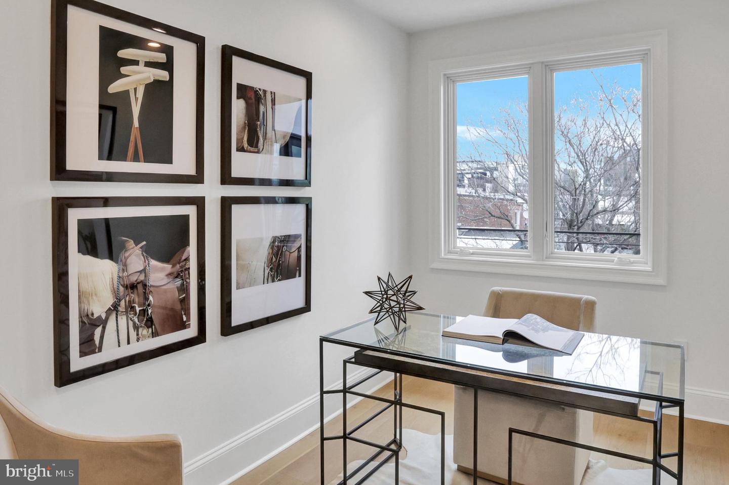 1335 11TH ST NW #PH4, WASHINGTON, District Of Columbia 20001, 3 Bedrooms Bedrooms, ,2 BathroomsBathrooms,Residential,For sale,1335 11TH ST NW #PH4,DCDC2185650 MLS # DCDC2185650