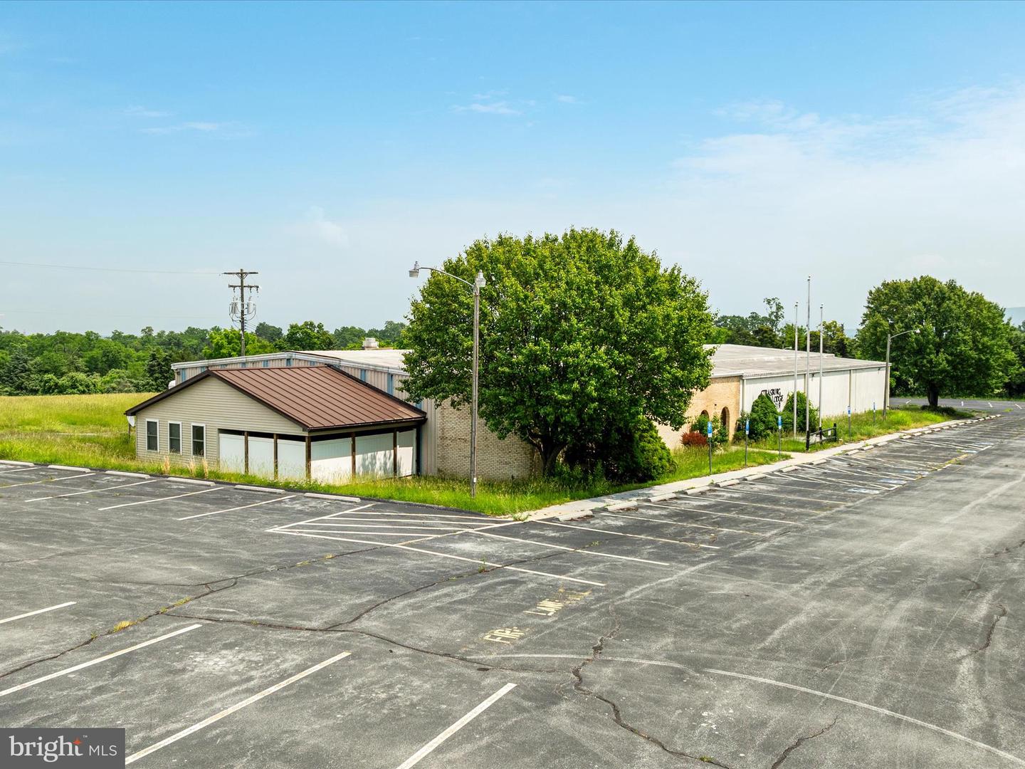 572 RED BUD RD, STRASBURG, Virginia 22657, ,Land,For sale,572 RED BUD RD,VASH2011672 MLS # VASH2011672
