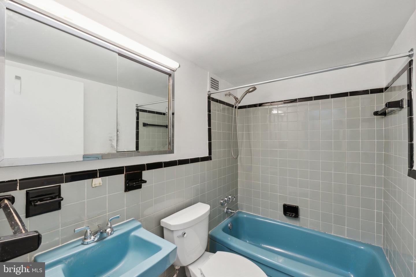6445 LUZON AVE NW #109, WASHINGTON, District Of Columbia 20012, 1 Bedroom Bedrooms, ,1 BathroomBathrooms,Residential,For sale,6445 LUZON AVE NW #109,DCDC2192594 MLS # DCDC2192594