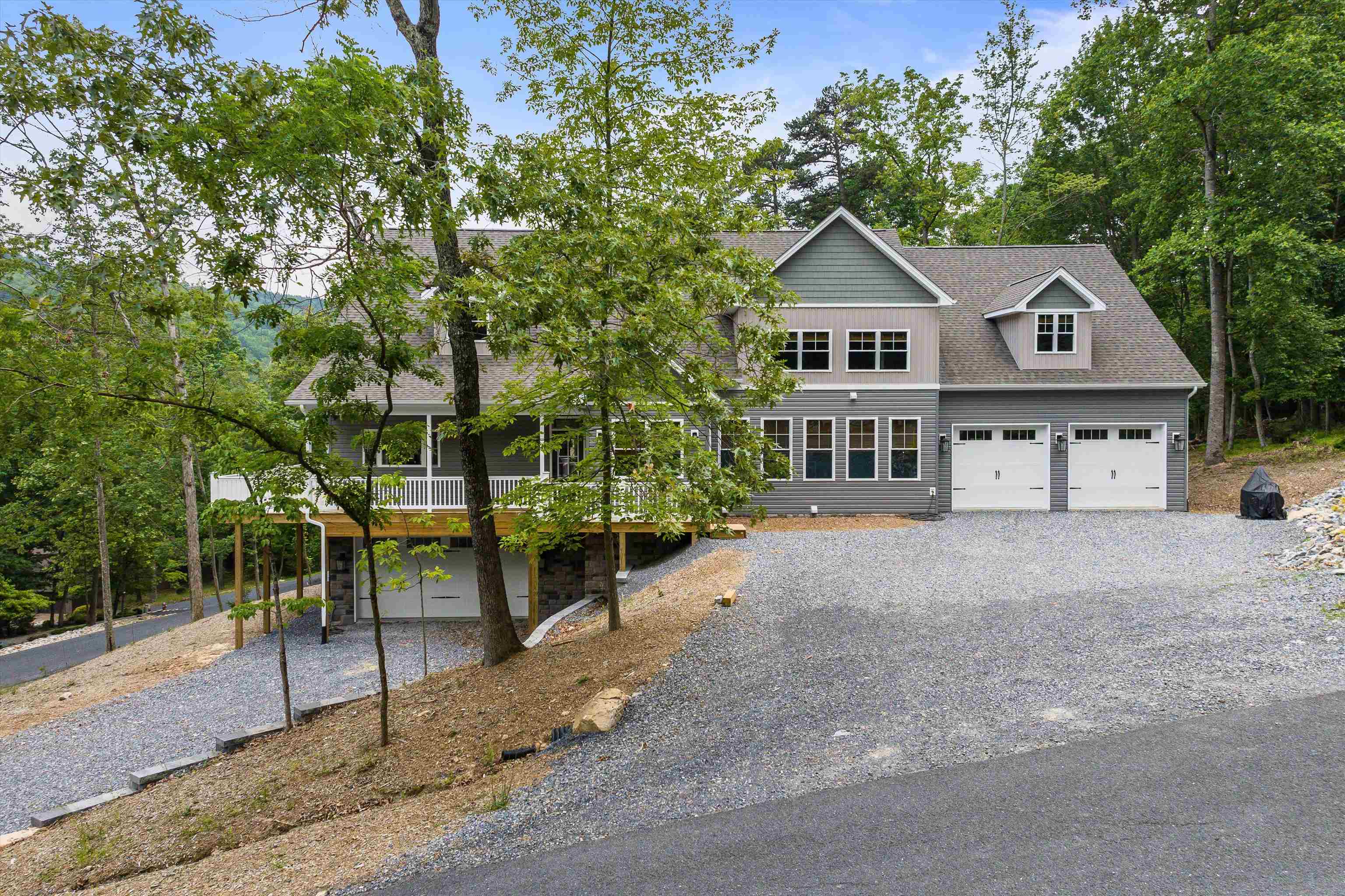 141 RACCOON CT, MCGAHEYSVILLE, Virginia 22840, 8 Bedrooms Bedrooms, ,5 BathroomsBathrooms,Residential,141 RACCOON CT,665592 MLS # 665592