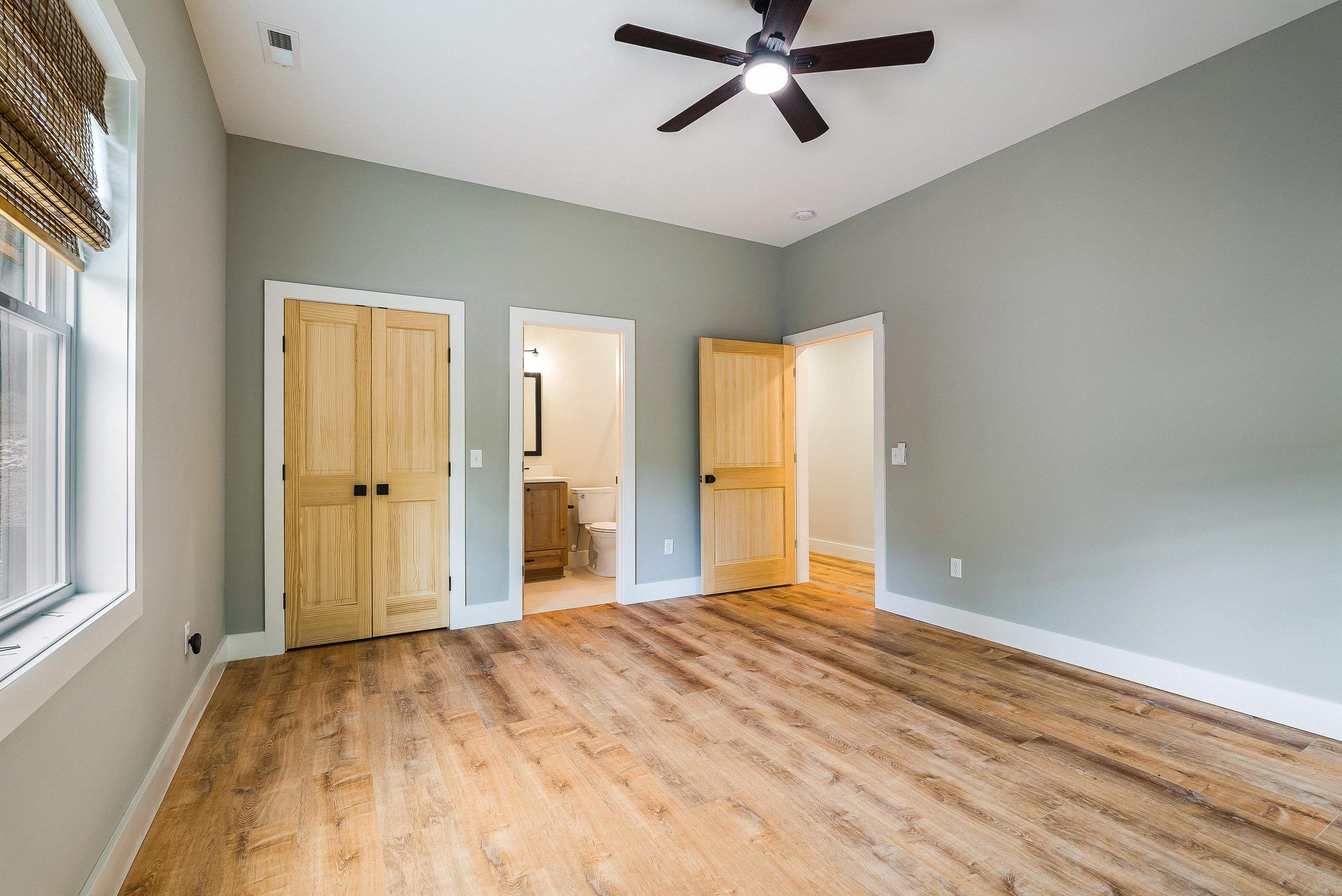 141 RACCOON CT, MCGAHEYSVILLE, Virginia 22840, 8 Bedrooms Bedrooms, ,5 BathroomsBathrooms,Residential,141 RACCOON CT,665592 MLS # 665592