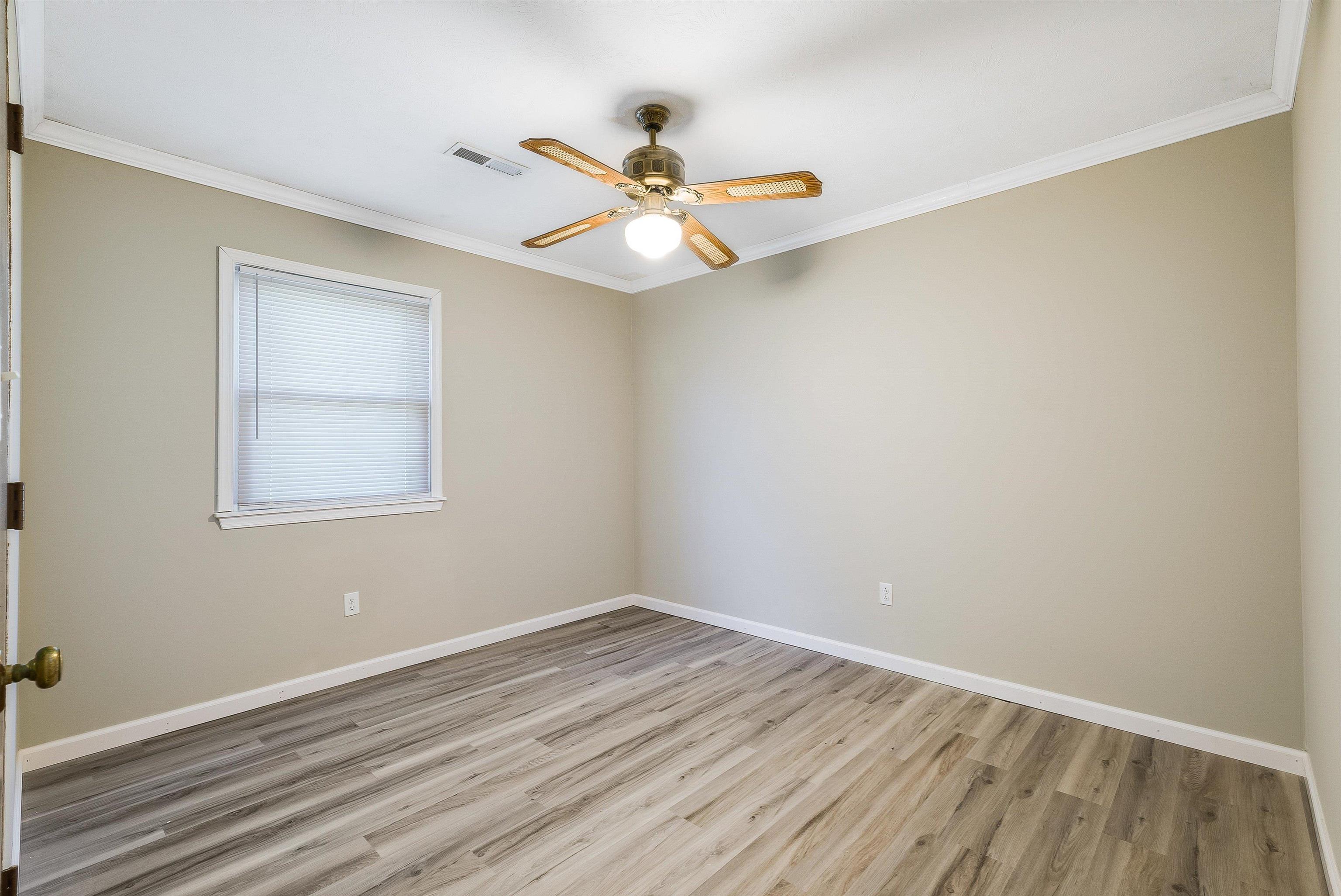 29 CRAWFORD DR, CHURCHVILLE, Virginia 24421, 3 Bedrooms Bedrooms, ,1 BathroomBathrooms,Residential,29 CRAWFORD DR,665593 MLS # 665593