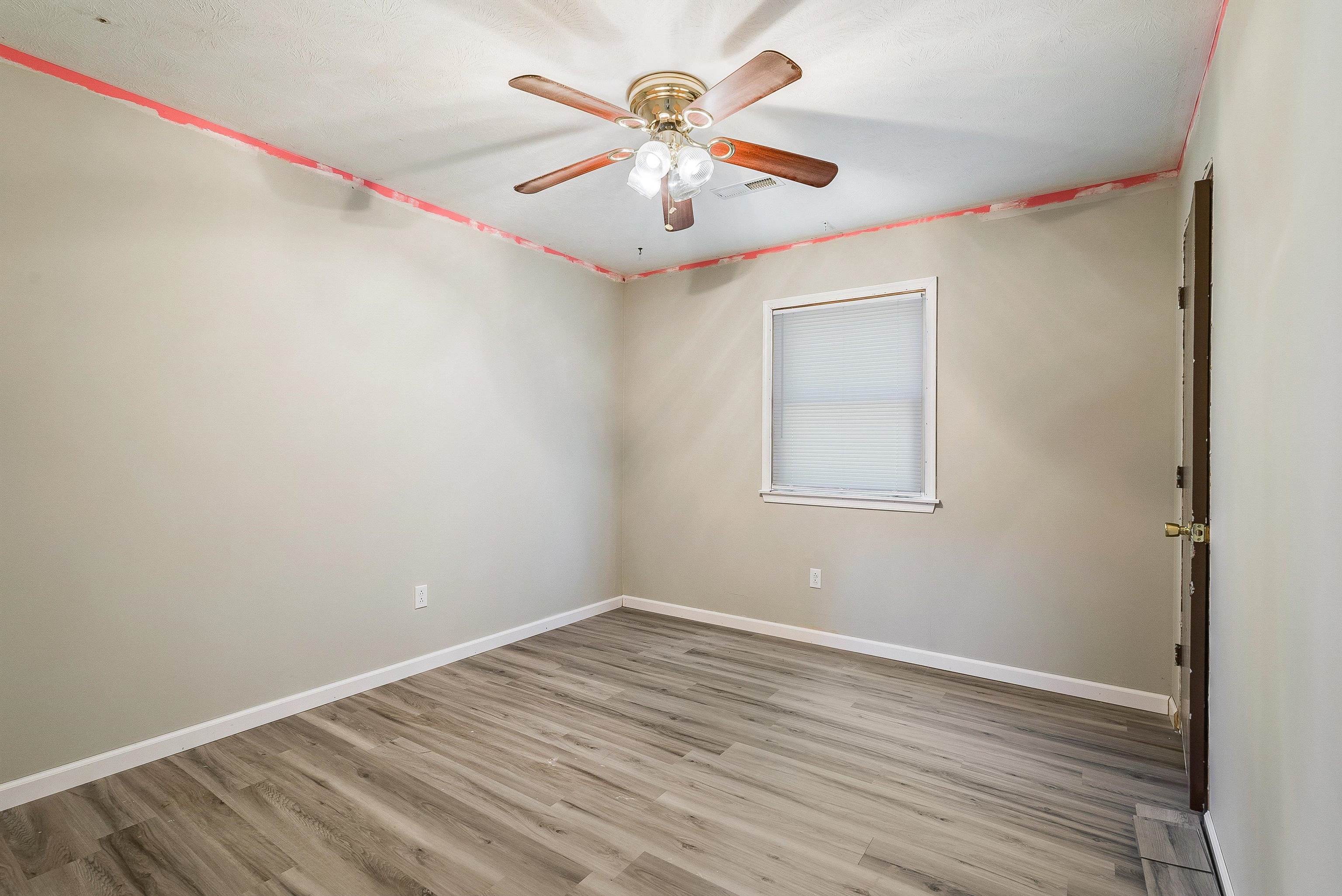 29 CRAWFORD DR, CHURCHVILLE, Virginia 24421, 3 Bedrooms Bedrooms, ,1 BathroomBathrooms,Residential,29 CRAWFORD DR,665593 MLS # 665593
