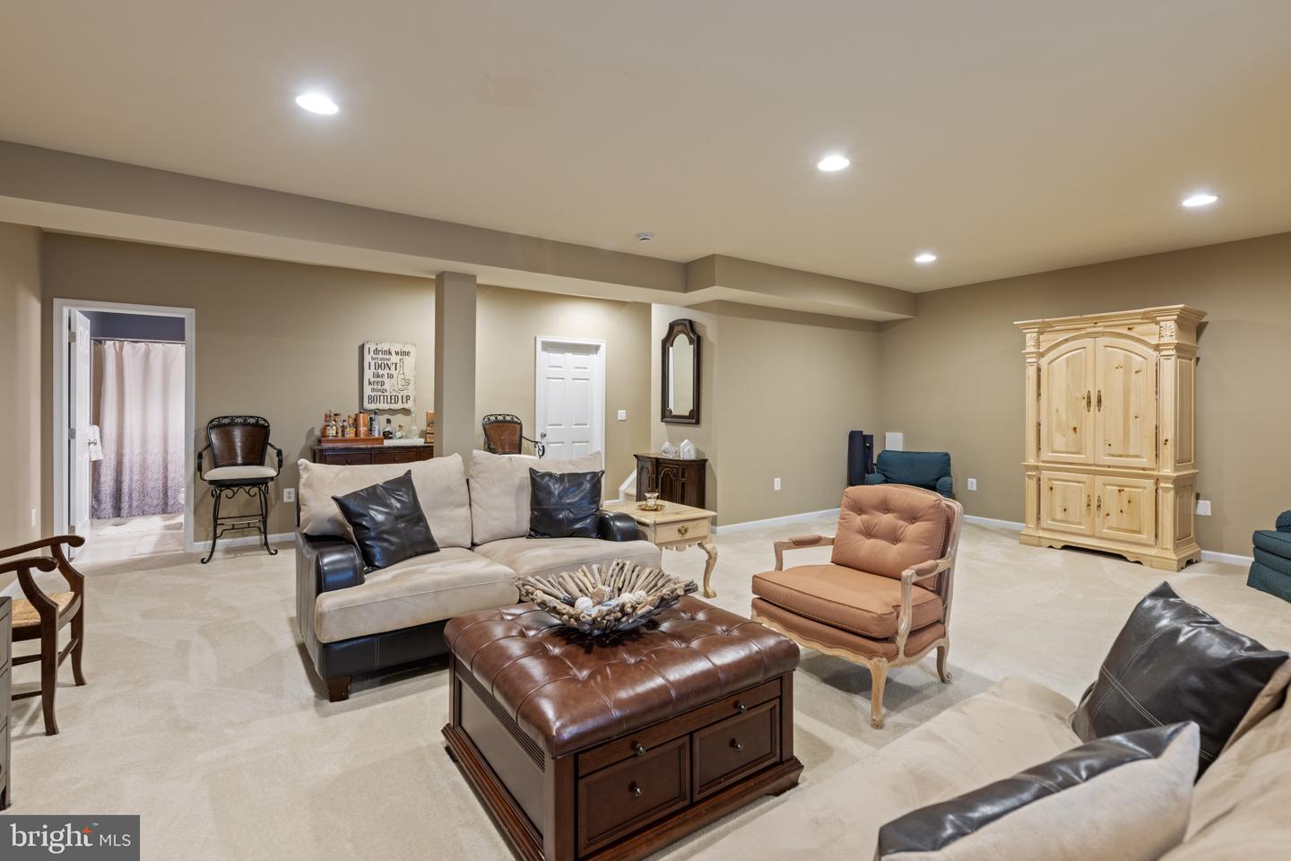 15430 GOSSOMS STORE CT, HAYMARKET, Virginia 20169, 3 Bedrooms Bedrooms, ,3 BathroomsBathrooms,Residential,For sale,15430 GOSSOMS STORE CT,VAPW2096428 MLS # VAPW2096428