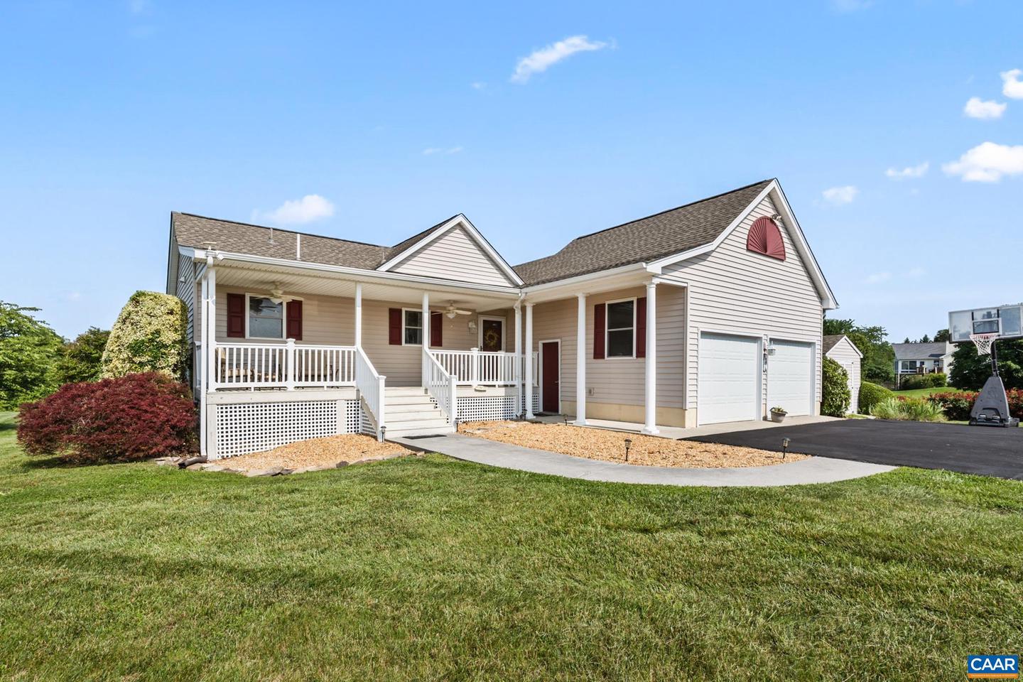 5716 CRESCENT POINT DR, ORANGE, Virginia 22960, 4 Bedrooms Bedrooms, ,3 BathroomsBathrooms,Residential,For sale,5716 CRESCENT POINT DR,665504 MLS # 665504