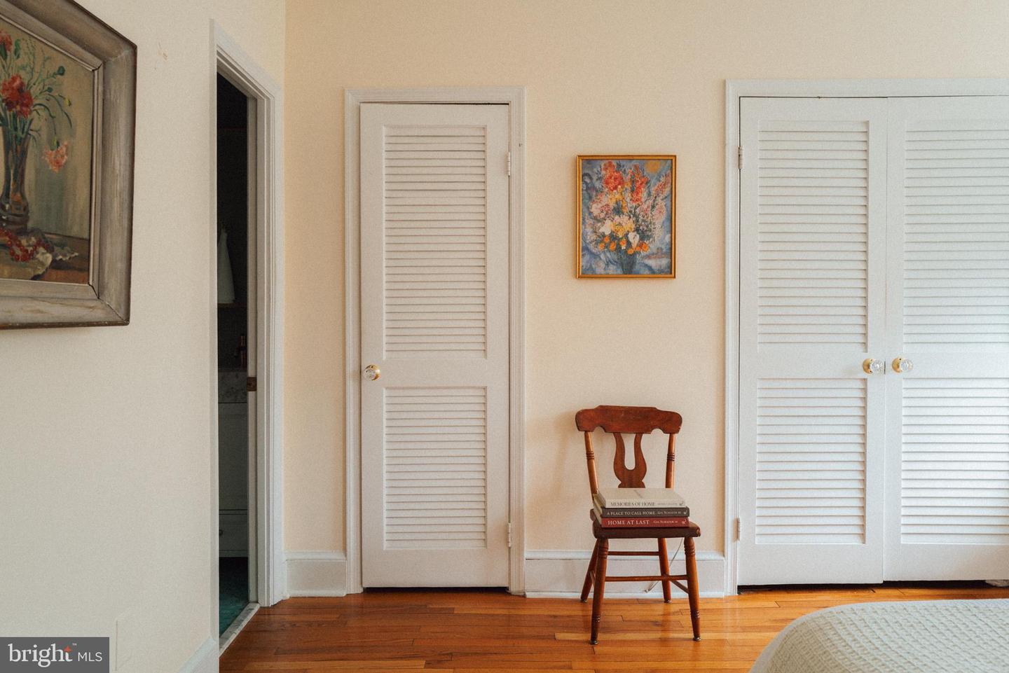 708 9TH ST SE, WASHINGTON, District Of Columbia 20003, 3 Bedrooms Bedrooms, ,2 BathroomsBathrooms,Residential,For sale,708 9TH ST SE,DCDC2204890 MLS # DCDC2204890