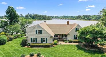 266 YOUHILL DR, TAPPAHANNOCK, Virginia 22560, 4 Bedrooms Bedrooms, ,3 BathroomsBathrooms,Residential,For sale,266 YOUHILL DR,VAES2000900 MLS # VAES2000900