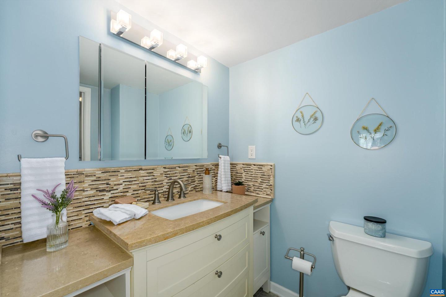 11 SPRING CT, CHARLOTTESVILLE, Virginia 22901, 2 Bedrooms Bedrooms, ,1 BathroomBathrooms,Residential,For sale,11 SPRING CT,665577 MLS # 665577