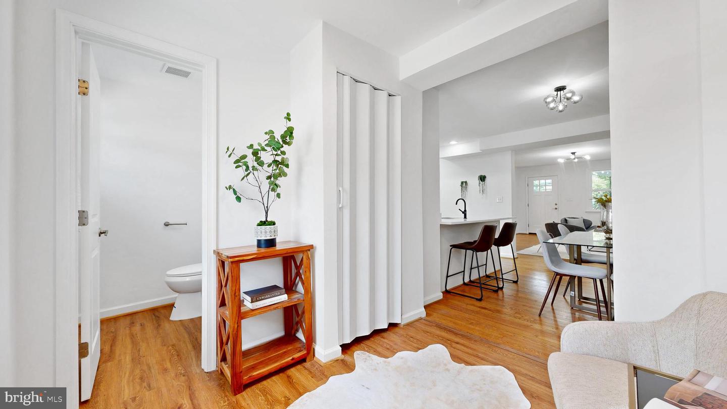 48 GIRARD ST NE, WASHINGTON, District Of Columbia 20002, 4 Bedrooms Bedrooms, ,2 BathroomsBathrooms,Residential,For sale,48 GIRARD ST NE,DCDC2205038 MLS # DCDC2205038