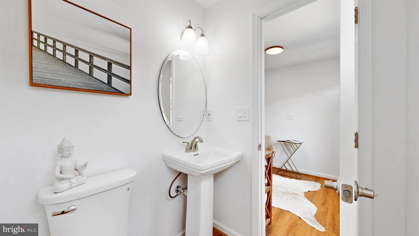 48 GIRARD ST NE, WASHINGTON, District Of Columbia 20002, 4 Bedrooms Bedrooms, ,2 BathroomsBathrooms,Residential,For sale,48 GIRARD ST NE,DCDC2205038 MLS # DCDC2205038