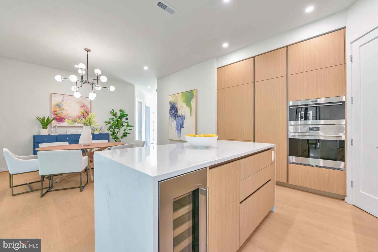 119 PARK ST NE #A, VIENNA, Virginia 22180, 3 Bedrooms Bedrooms, ,3 BathroomsBathrooms,Residential,For sale,119 PARK ST NE #A,VAFX2246674 MLS # VAFX2246674