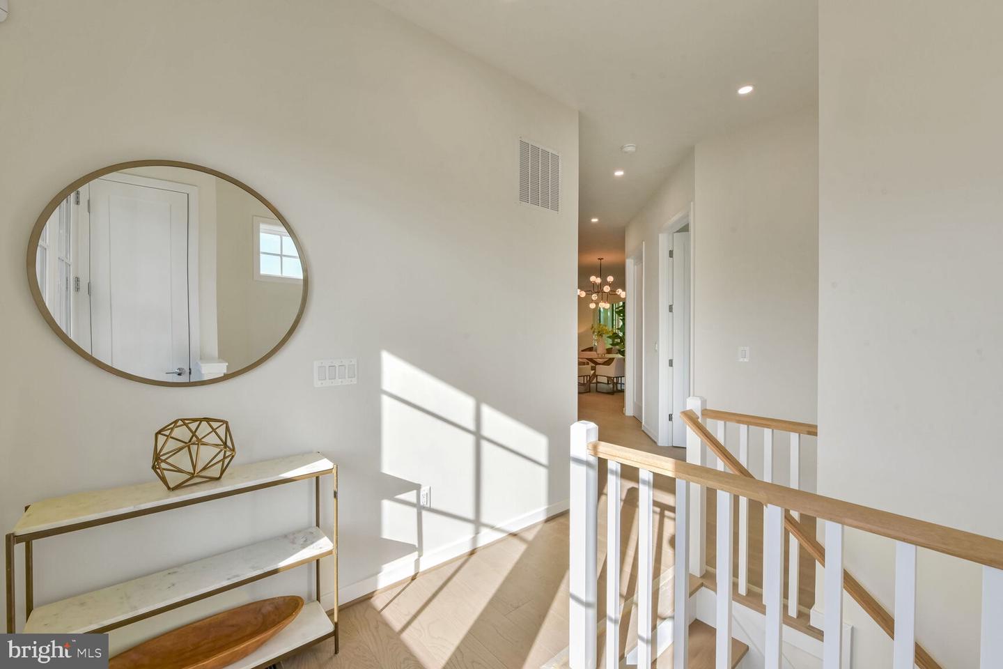 119 PARK ST NE #A, VIENNA, Virginia 22180, 3 Bedrooms Bedrooms, ,3 BathroomsBathrooms,Residential,For sale,119 PARK ST NE #A,VAFX2246674 MLS # VAFX2246674