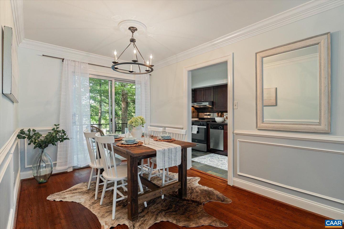 2405 BARRACKS CT #2, CHARLOTTESVILLE, Virginia 22901, 2 Bedrooms Bedrooms, ,1 BathroomBathrooms,Residential,For sale,2405 BARRACKS CT #2,665588 MLS # 665588