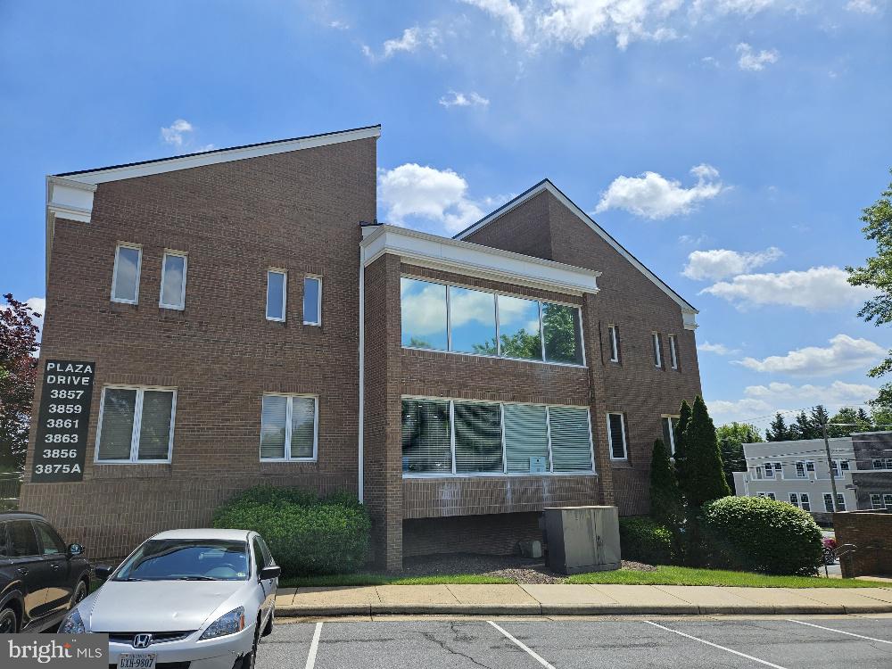 3863 PLAZA DR, FAIRFAX, Virginia 22030, ,Land,For sale,3863 PLAZA DR,VAFC2006450 MLS # VAFC2006450