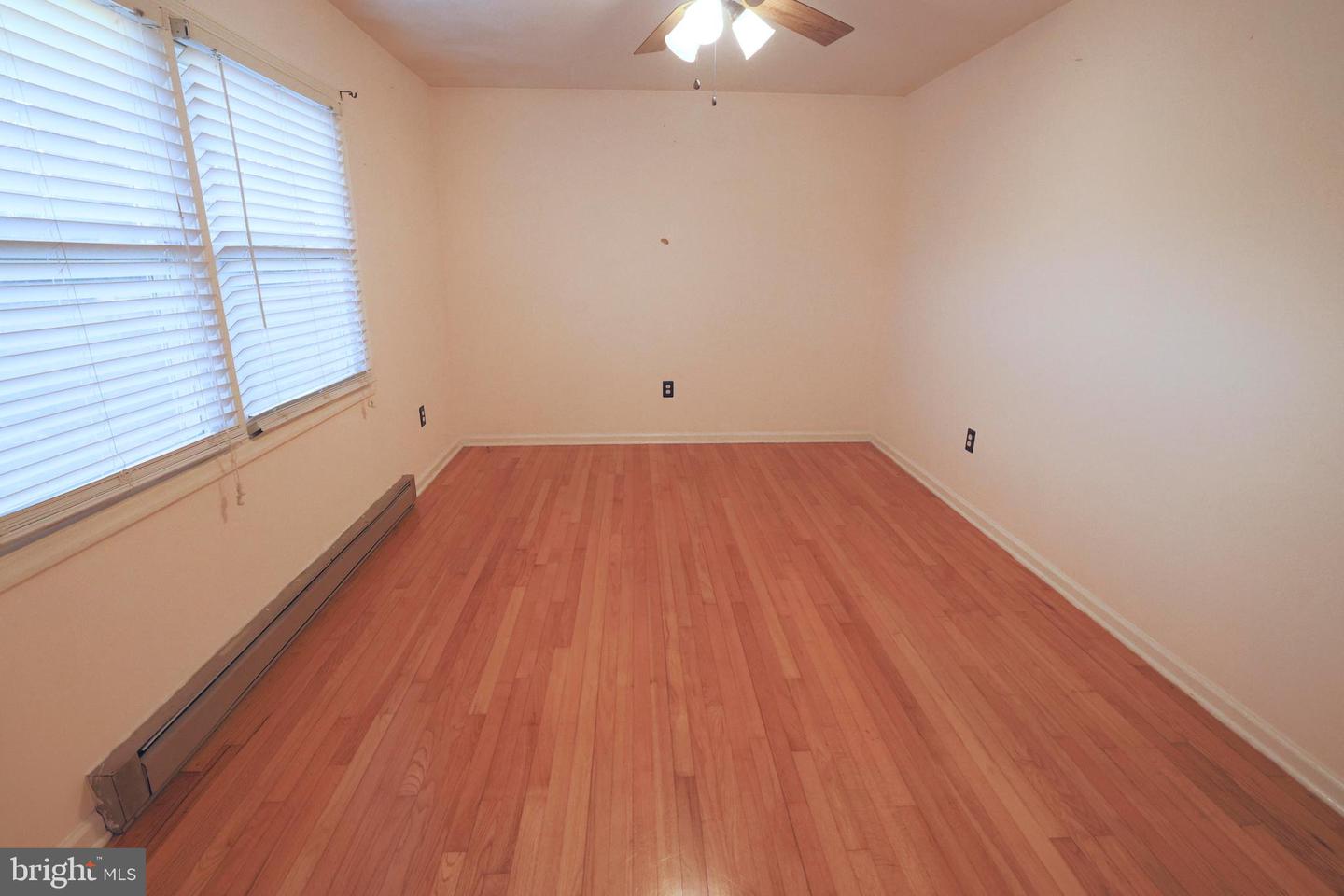 1105 DAVIS STREET, COLONIAL BEACH, Virginia 22443, 2 Bedrooms Bedrooms, ,1 BathroomBathrooms,Residential,For sale,1105 DAVIS STREET,VAWE2008160 MLS # VAWE2008160
