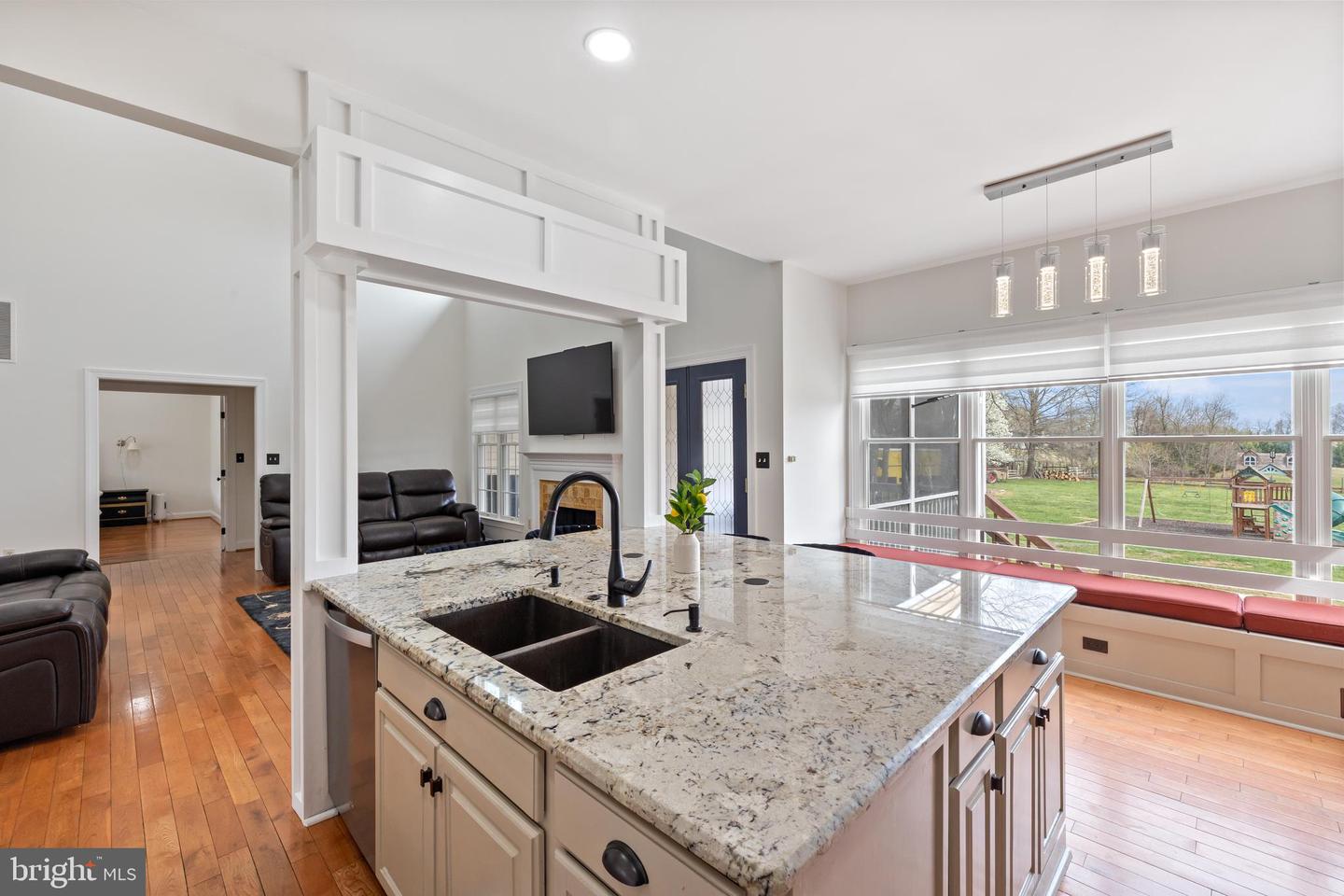 14340 ROSEFINCH CIR, LEESBURG, Virginia 20176, 4 Bedrooms Bedrooms, ,3 BathroomsBathrooms,Residential,For sale,14340 ROSEFINCH CIR,VALO2091566 MLS # VALO2091566