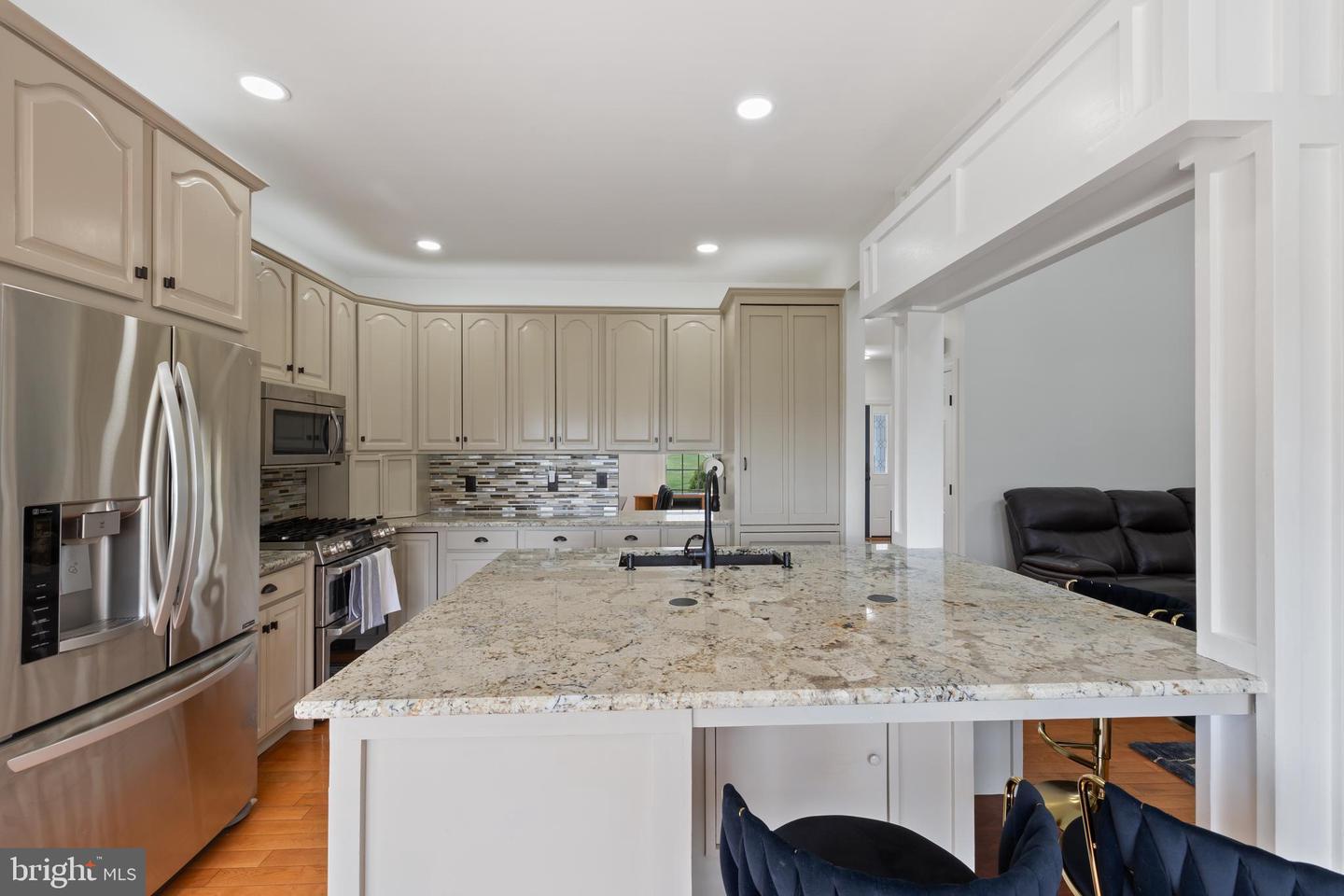 14340 ROSEFINCH CIR, LEESBURG, Virginia 20176, 4 Bedrooms Bedrooms, ,3 BathroomsBathrooms,Residential,For sale,14340 ROSEFINCH CIR,VALO2091566 MLS # VALO2091566
