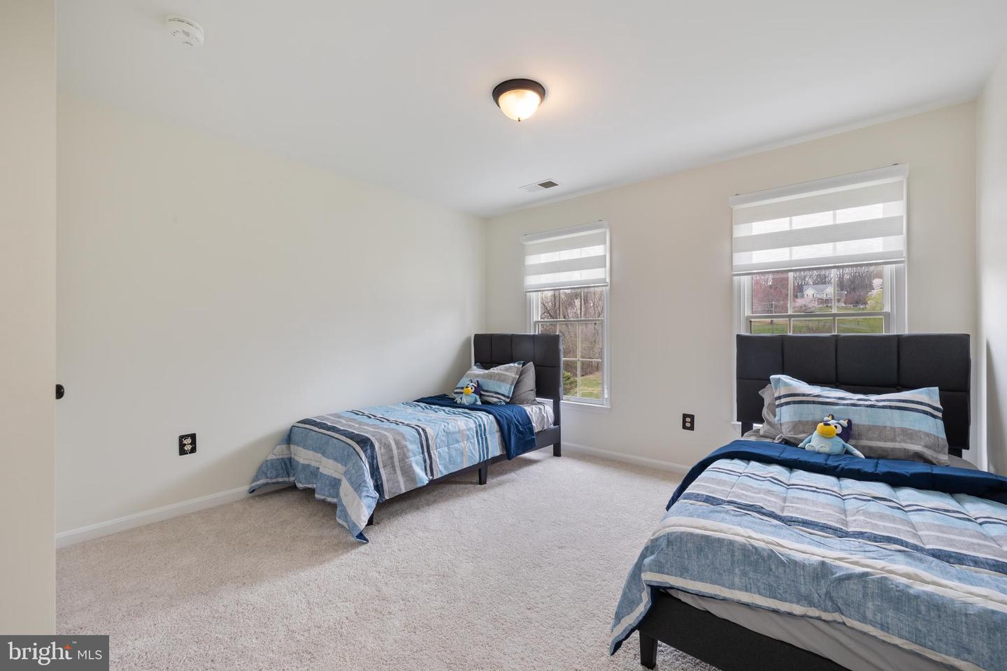 14340 ROSEFINCH CIR, LEESBURG, Virginia 20176, 4 Bedrooms Bedrooms, ,3 BathroomsBathrooms,Residential,For sale,14340 ROSEFINCH CIR,VALO2091566 MLS # VALO2091566