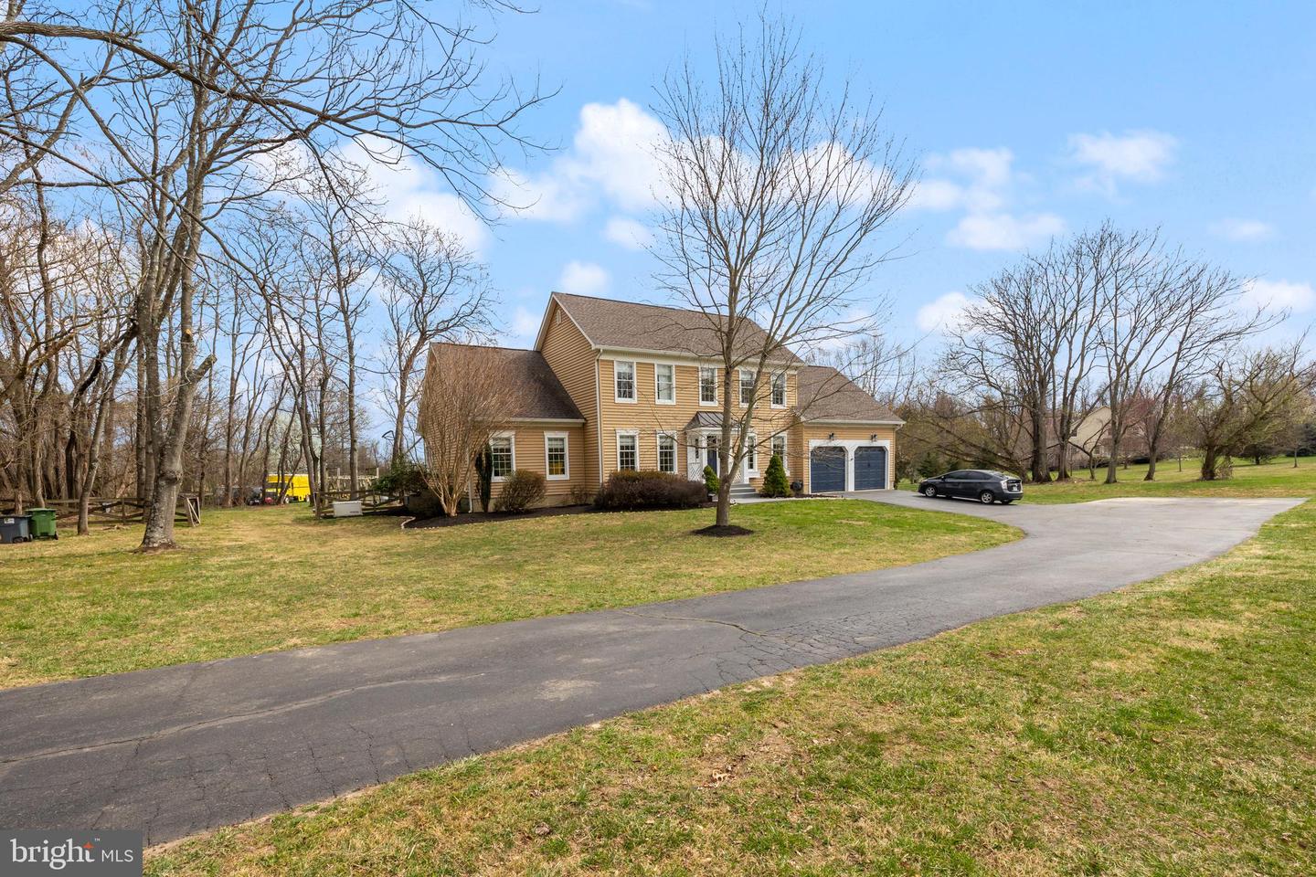 14340 ROSEFINCH CIR, LEESBURG, Virginia 20176, 4 Bedrooms Bedrooms, ,3 BathroomsBathrooms,Residential,For sale,14340 ROSEFINCH CIR,VALO2091566 MLS # VALO2091566