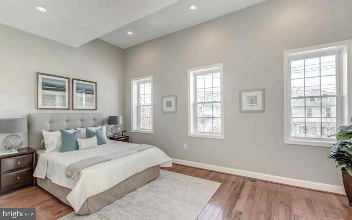 1208 MADISON ST NW, WASHINGTON, District Of Columbia 20011, 3 Bedrooms Bedrooms, ,3 BathroomsBathrooms,Residential,For sale,1208 MADISON ST NW,DCDC2192810 MLS # DCDC2192810