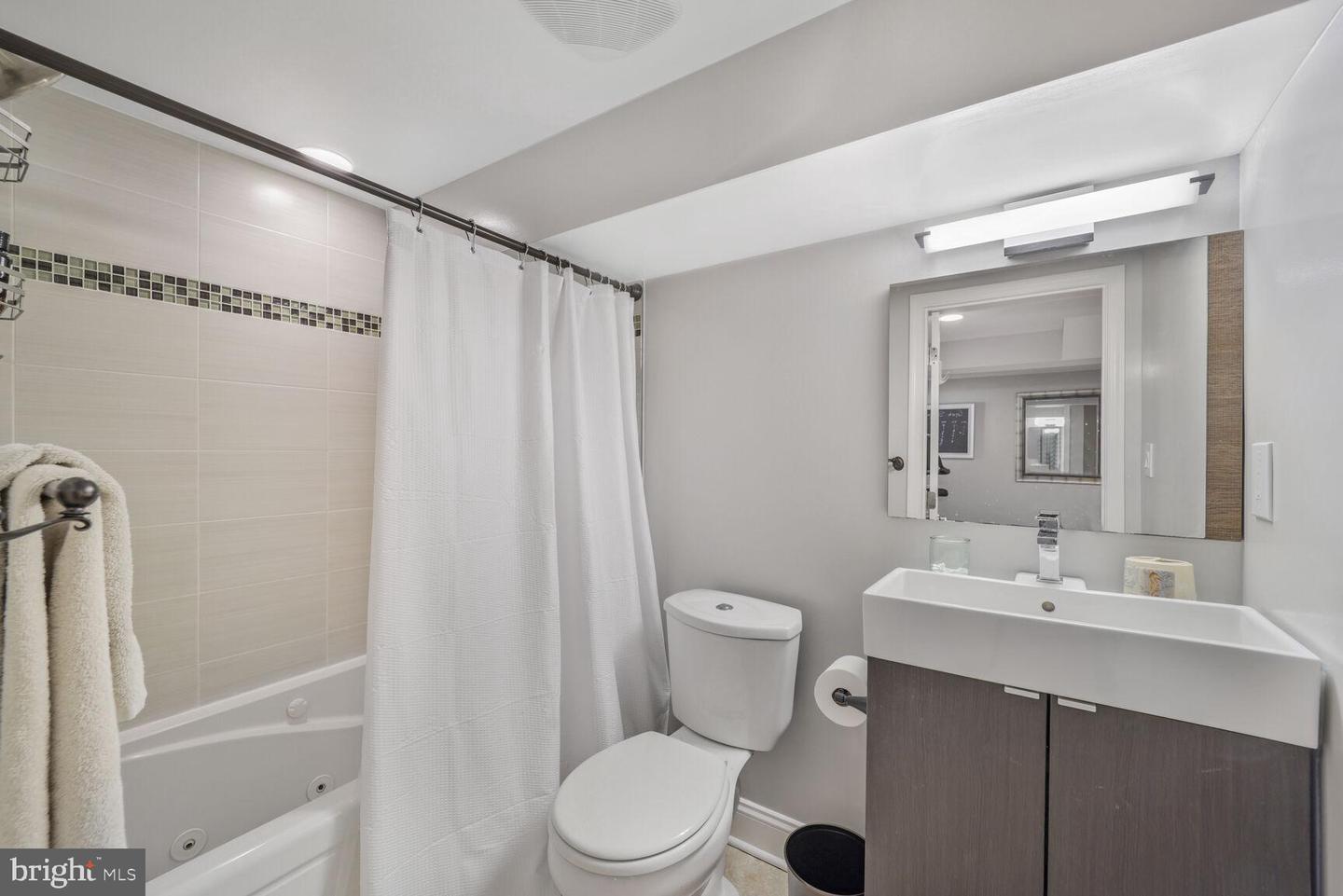 1208 MADISON ST NW, WASHINGTON, District Of Columbia 20011, 3 Bedrooms Bedrooms, ,3 BathroomsBathrooms,Residential,For sale,1208 MADISON ST NW,DCDC2192810 MLS # DCDC2192810