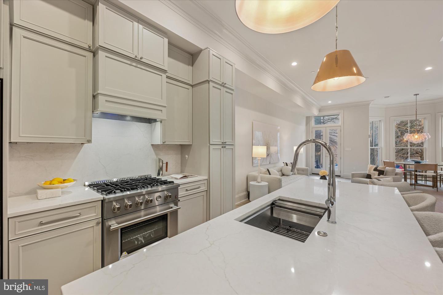 1335 11TH ST NW #204, WASHINGTON, District Of Columbia 20001, 2 Bedrooms Bedrooms, ,2 BathroomsBathrooms,Residential,For sale,1335 11TH ST NW #204,DCDC2193558 MLS # DCDC2193558