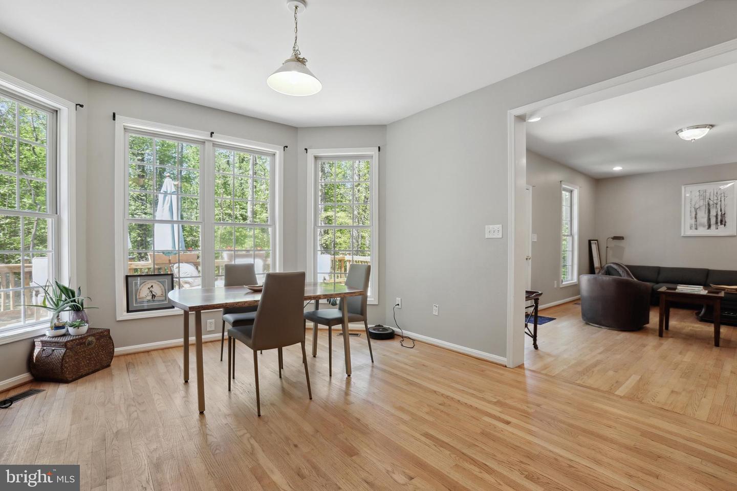 3708 MORNINGSIDE DR, FAIRFAX, Virginia 22031, 5 Bedrooms Bedrooms, ,3 BathroomsBathrooms,Residential,For sale,3708 MORNINGSIDE DR,VAFX2233572 MLS # VAFX2233572