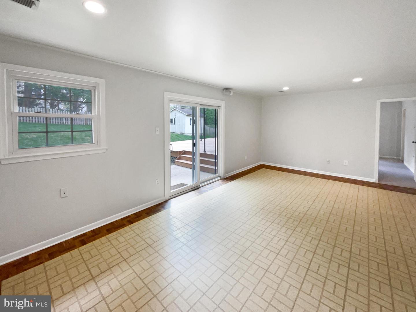 4987 DEQUINCEY DR, FAIRFAX, Virginia 22032, 4 Bedrooms Bedrooms, ,3 BathroomsBathrooms,Residential,For sale,4987 DEQUINCEY DR,VAFX2234148 MLS # VAFX2234148