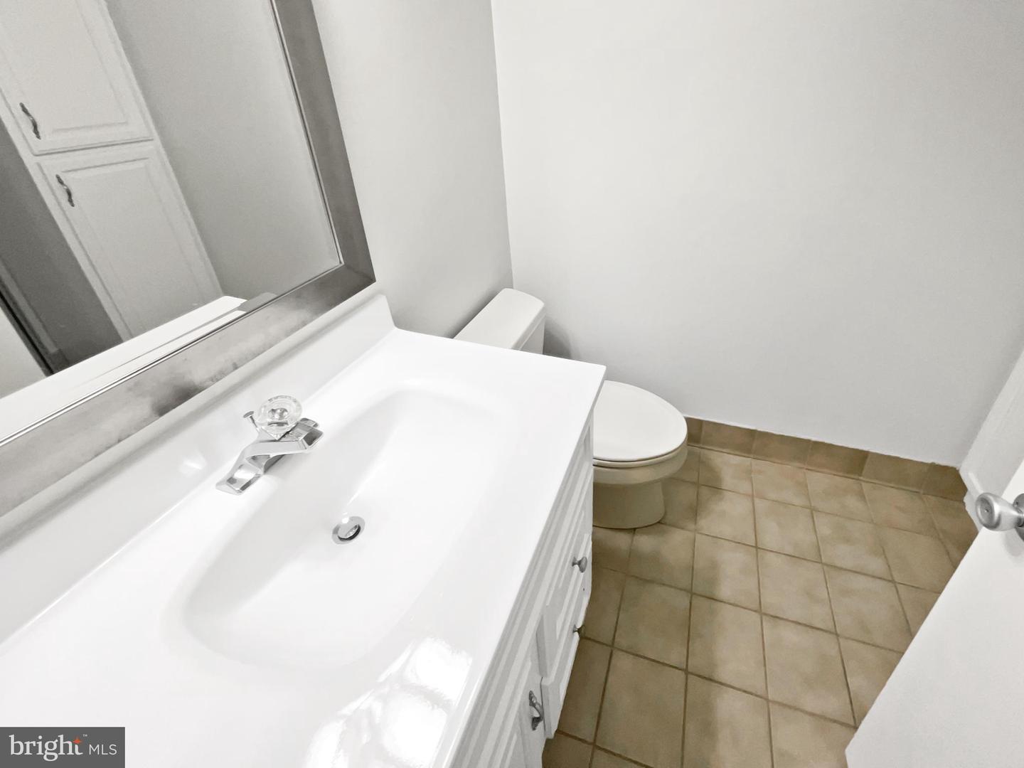 4987 DEQUINCEY DR, FAIRFAX, Virginia 22032, 4 Bedrooms Bedrooms, ,3 BathroomsBathrooms,Residential,For sale,4987 DEQUINCEY DR,VAFX2234148 MLS # VAFX2234148