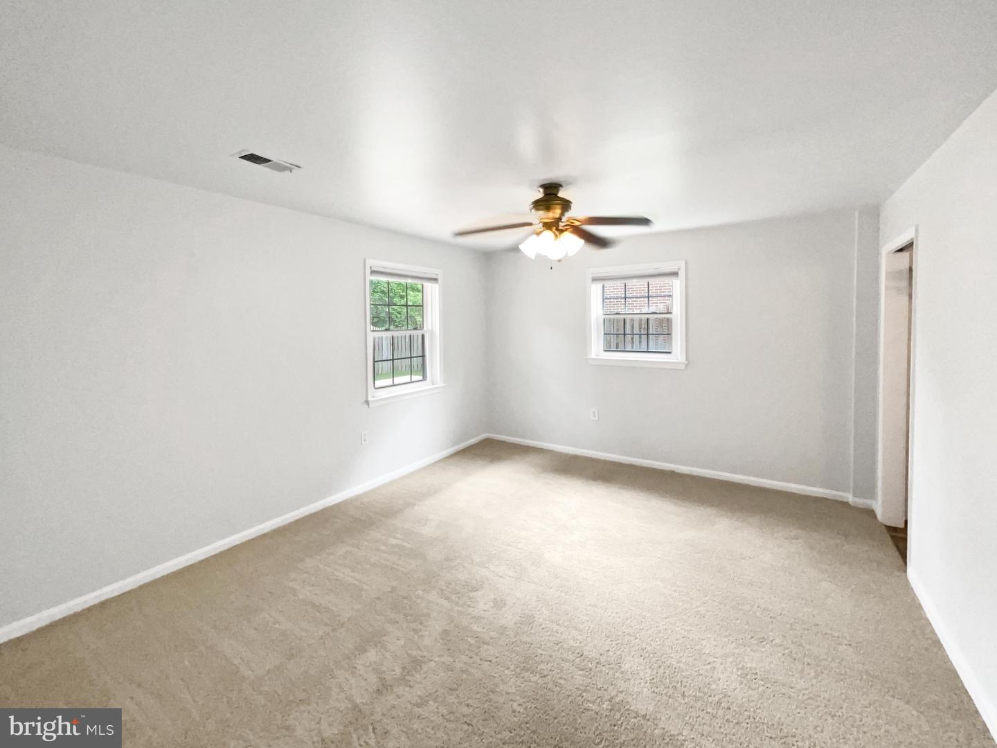 4987 DEQUINCEY DR, FAIRFAX, Virginia 22032, 4 Bedrooms Bedrooms, ,3 BathroomsBathrooms,Residential,For sale,4987 DEQUINCEY DR,VAFX2234148 MLS # VAFX2234148